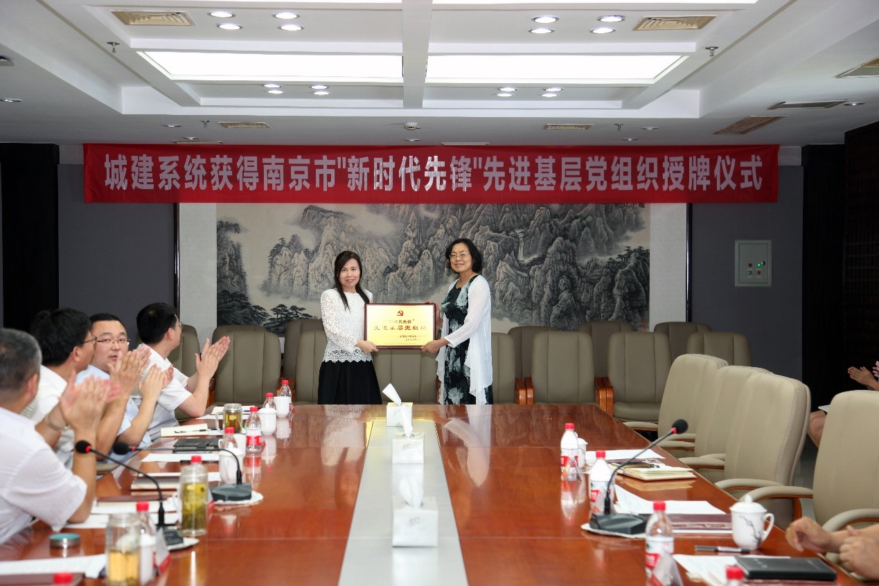 1535079948708679pZbr.jpg 1535079948708679pZbr.jpg